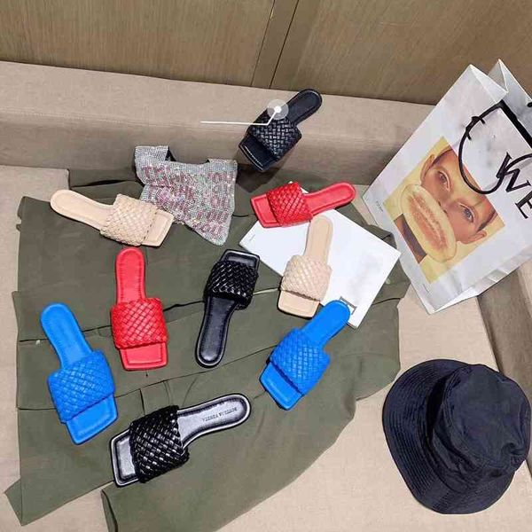 

2021 summer new net red square knitting slippers for women, Black