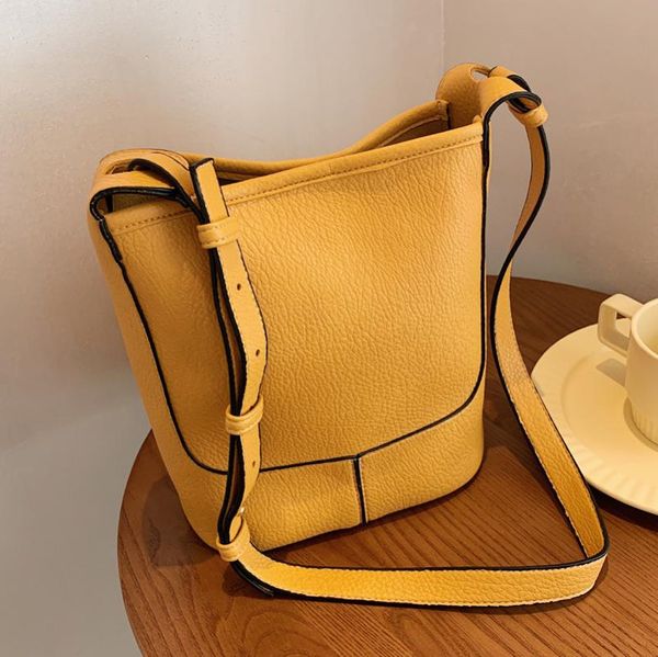 

evening bags style shoulder bag large capacity simple female 2021 retro messenger bucket fashion lady western underarm