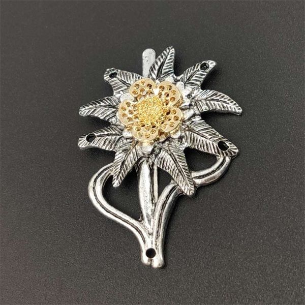 

accessories nostalgic commemorative german elite badge brooch collar accessories, Gray