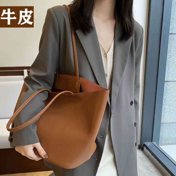 

2020 bag female autumn and winter shopping mother leather large capacity simple portable one shoulder large bag tote