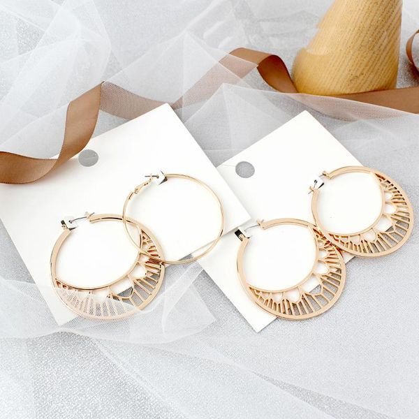 

6.5cm big fashion gold color alloy hoop earrings for women vintage hollow pattern round brincos jewelry punk hip hop & huggie, Golden;silver