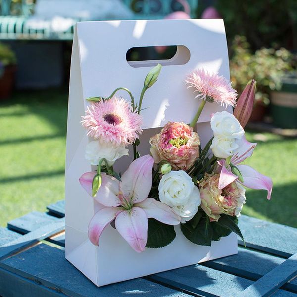 

gift flower box mother's day paper portable basket rose bouquet bag kraft vase wrap