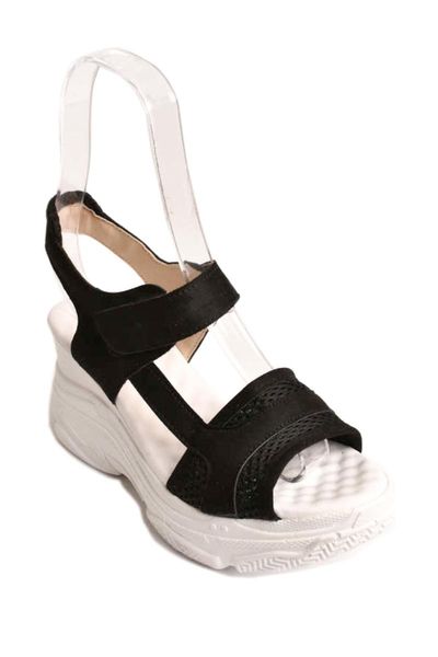 

black sandals bls05-9y