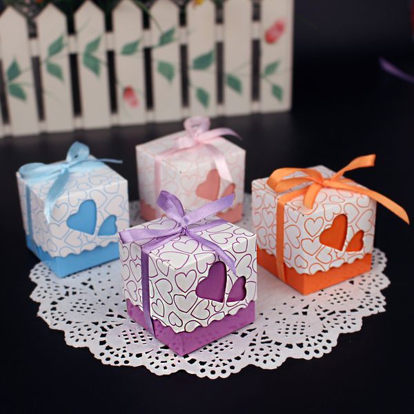 Düğün iyiliği tutucular şeker torbaları çok kağıt dört renk kalp kübik tasarım kutuları