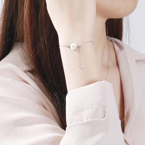 

korean fashion sterling silver bracelet charm bangle daisy with shiny zirconia for women girlfriend gift jewelry wl0002 bracelets, Golden;silver