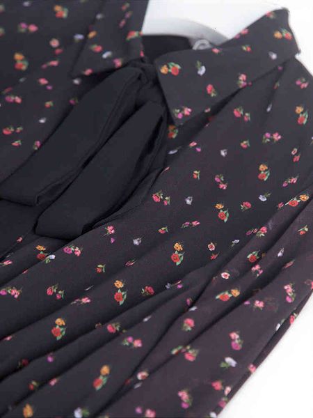 

dress women's 2021 spring silk print lapel bow ruffle, Black;gray