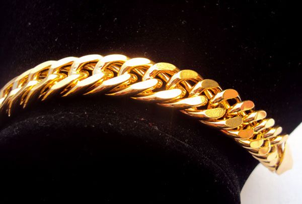

heavy mens 18 k solid gold finish thick miami cuban hand chain bracelet, Black