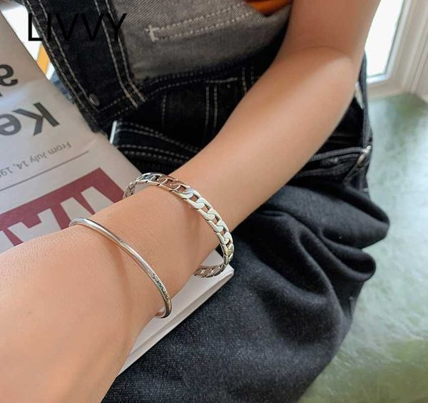 

livvy minimalist smile letter chain bracelet female cute temperament simple fashion open girlfriend birthday jewelry gifts q0719, Black