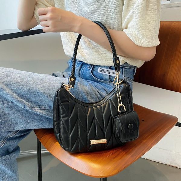 

totes 2-in-1 design bag female fashion messenger rhombic embroidery single shoulder underarm