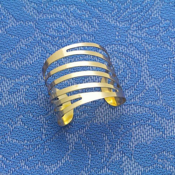 

napkin rings 1pcs holder table decoration hollow buckle tools use everyday family gatherings out decor s7s2