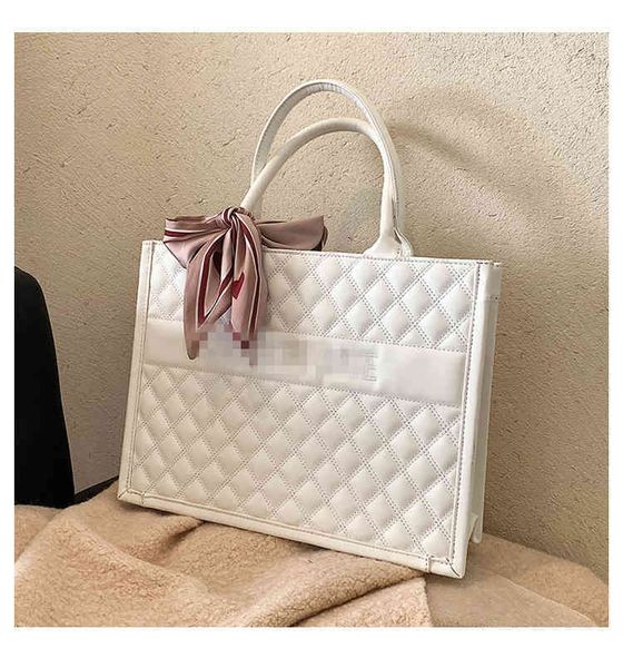 

70 off high version large capacity womens autumn winter new fashion foreign style tote net red ins large and small