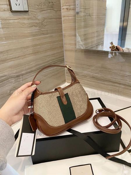 

cowhide leather shoulder bags women classic luxurys designers bags fashion crossbody letter handbags totes lady purses