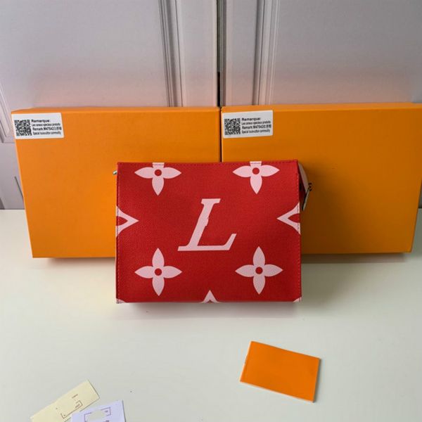 

m47542 two color toilet bag red and pink women real leather long wallets chain wallet pouches key card holders phone cases purse clutchesa, Red;black