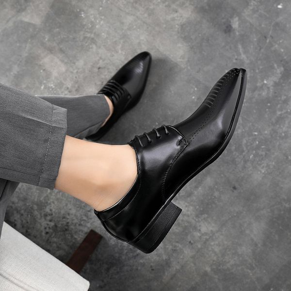 

45.46.47 size spring new mens business casual formal wear leather shoes mens korean-style breathable leather shoes striped lace-up, Black