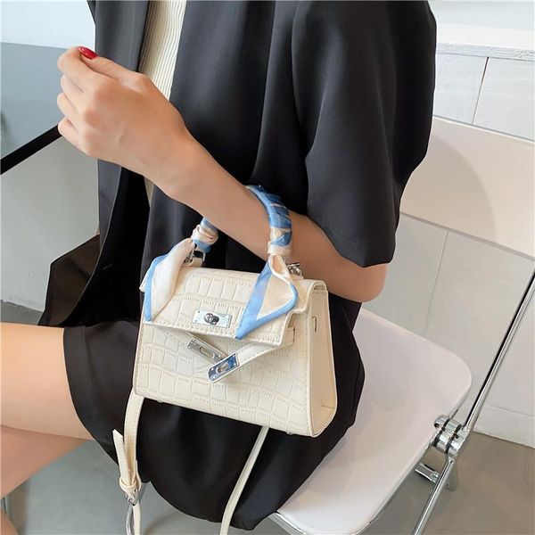 

shoulder bags retro small bag female 2021 spring and summer trendy one-shoulder portable net red messenger