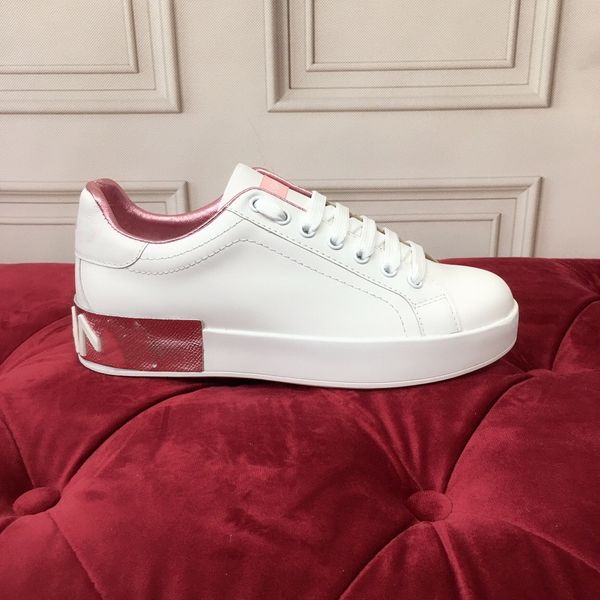 

classics red bottom shoe low cut suede spike shoes for men and women shoes party wedding crystal leather sneakers size35-45 0303, Black