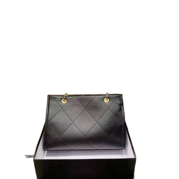 

evening bags women's tote bag designer fashion simple diamond leather metal 2c ladies shoulder versatile handbag office1