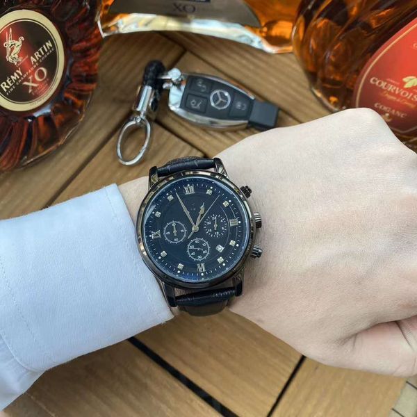 

men's 2022 new fashion watch casual personality six needle chronograph function watch business, Slivery;brown