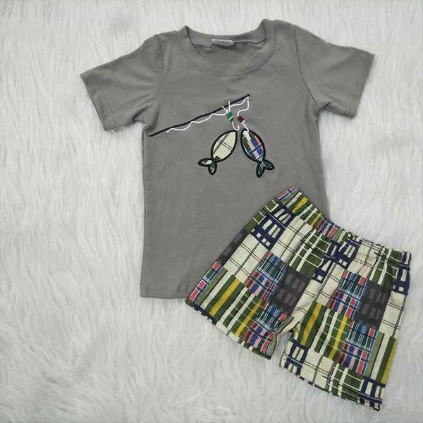 

boy fashion short sleeve outfit fish pattern and shorts clothing set, White