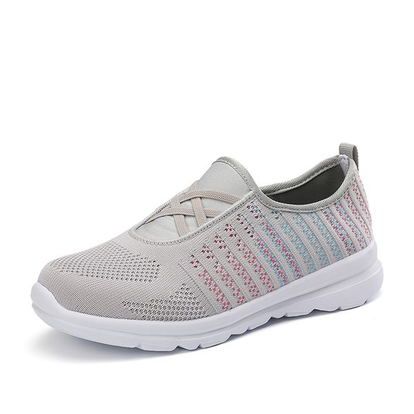 

wholesale 2021 off men womens sport mesh running shoes fashion breathable sneakers black grey runners size 35-42 wy27-2063