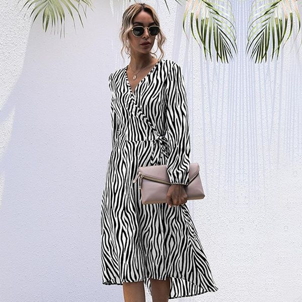 

woman dress autumn 2021 vintage v-neck long sleeves stripes printed high waist slim a-line elegant mid-calf length casual dresses, Black;gray