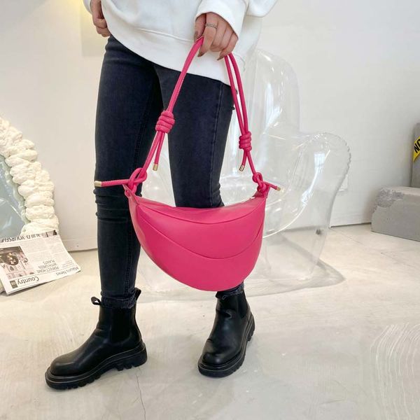 

designer- women shoulder bags leather half moon crossbody tote bags leather zip women purse large capacity solid color satchel, Black;red