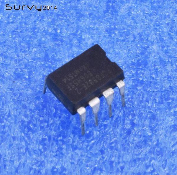 

integrated circuits 1/2/5pcs pcf8582e-2 pcf8582e dip8 256x8-bit cmos eeproms with i2c-bus interface us