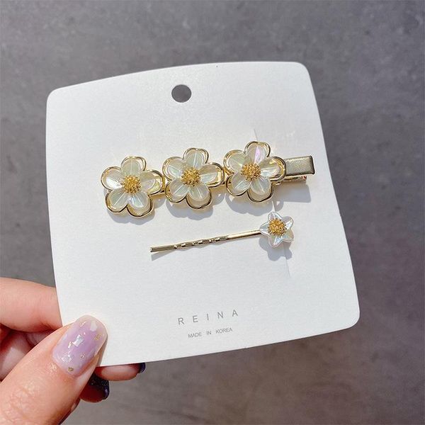 

other mwsonya korean luxury shell flowers hairpin 2pcs/set temperament fashion pearl bangs hair clip for women accessories, Golden;white