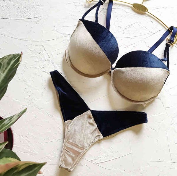 

women's stitching 2021 velvet bikini beach swimsuit, White;black