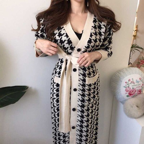 

autumn houndstooth knitted long cardigans sweaters women sleeve singe-breasted v-neck sashes vintage fashion 210529, White;black