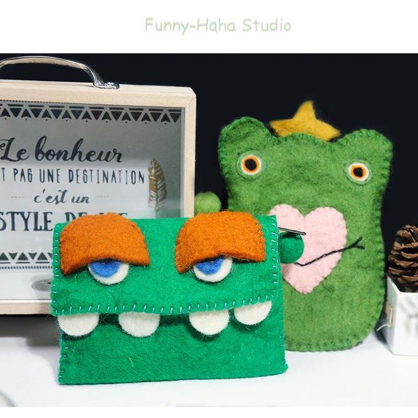 

storage bags handmade wool felt coin purse cartoon crocodile bag clutch mori female style card