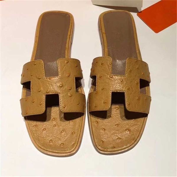 

2021 new ostrich makaron color flat slippers sandals women's summer slippers leather sole customized large size zlh, Black