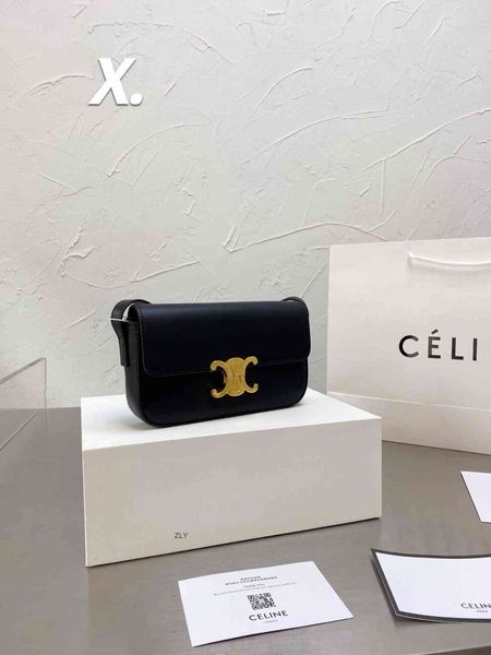 

triumphal arch underarm bag women's french stick 2021 new fashionable leather tofu with one shoulder portable small squarezlyzly