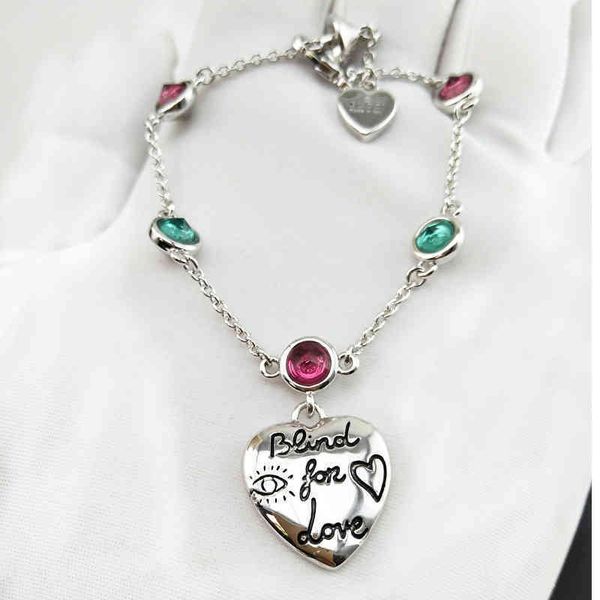 

2022 latest factory wholesale red live broadcast new crystal heart-shaped love women's bracelet, Black