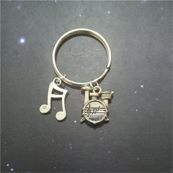 

keychains creative novelty gift music notes and small drum keychain handmade for lover, Silver
