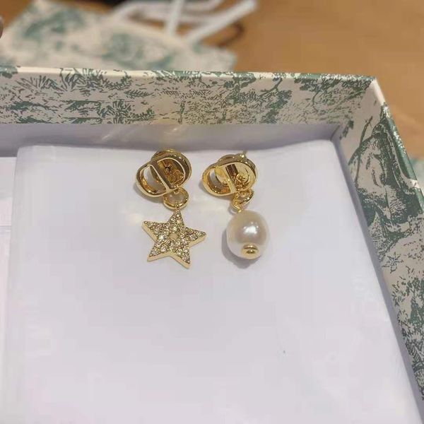 

70% off di 2021 new pearl earrings for women's net, Golden;silver