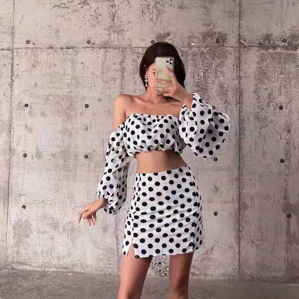 

dot print black white holiday beach lady suits 2 piece sets puff sleeve crop and slim skirts fashion elegant 2pc set 210527