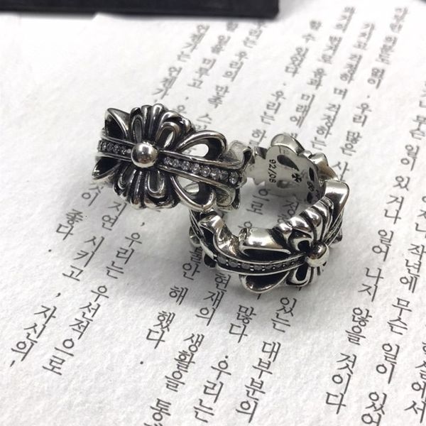 

delicate ring croquet cross cut diamond, Silver