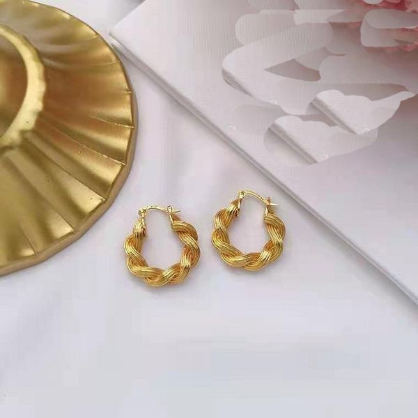 

2021 new twist circle earrings fashion brass gold plated earrings female, Silver