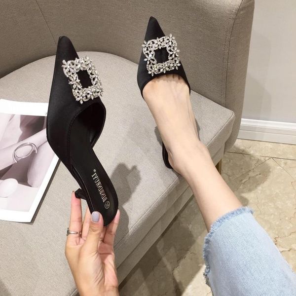 

cover toe slippers women summer slides thin heels shoes pantofle jelly flip flops low pointed 2021 glitter basic rome crystal, Black