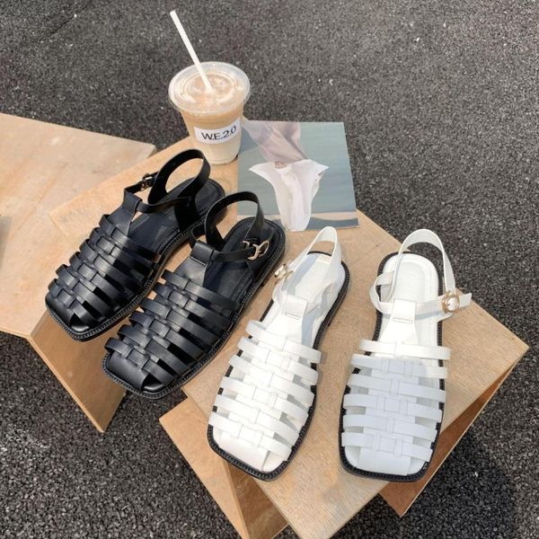 

low shoes cover toe square heel woman's slippers luxury slides block 2021 designer flat rome scandals hoof heels fretwork rubber, Black