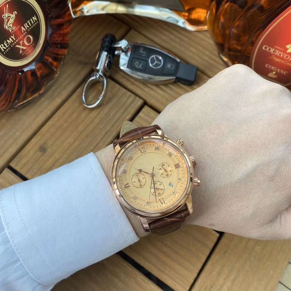 

2021 business casual fashion men's creative watch new quartz automatic leather strap sports version, Slivery;brown