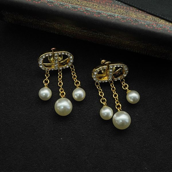 

design jewelry letter rhinestone pearl short tassel earrings women's net red same style, Silver
