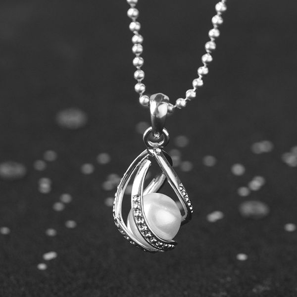 

factory wholesale taobao hollowed out water drop pearl necklace copper simple clothing accessories popular fashion xmas gift