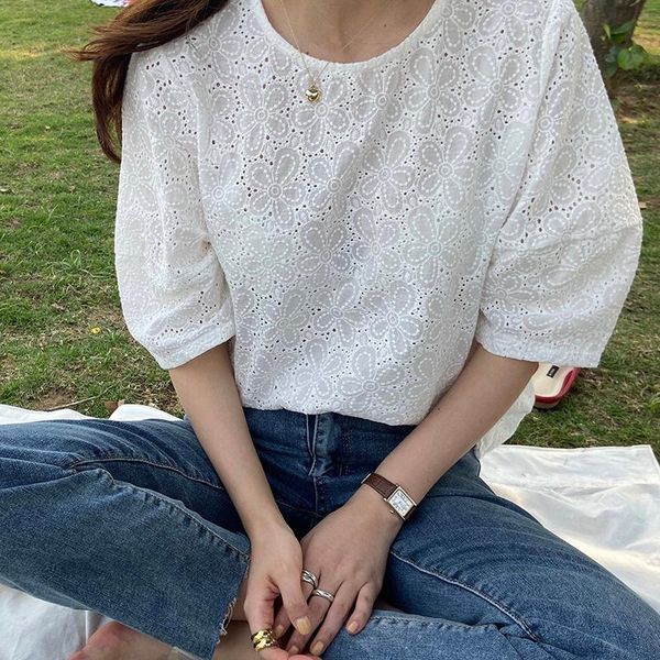 

women's blouses & shirts hollow out white women summer 2021 vintage short sleeve o-neck crochet flowers fashion ladies 14820