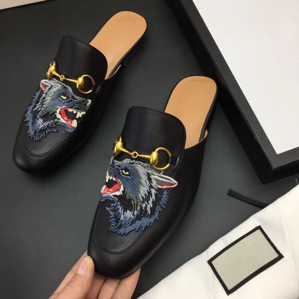 

202 women loafers autumn winter warm wool slippers classic metal buckle embroidery stylist shoes men leather half, Black