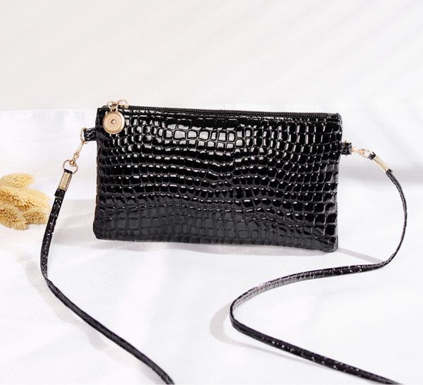 

new crocodile pattern small square bag female hand holding one shoulder messenger key mobile phone coin purse bags, Red;black