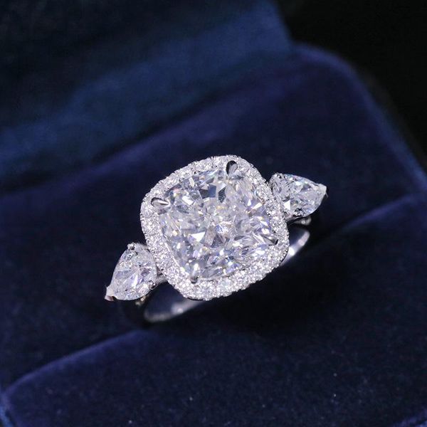 

wedding rings 2021 trend silver ring with square dazzling cubic zirconia bridal engagement luxury jewelry christmas gift for women, Slivery;golden