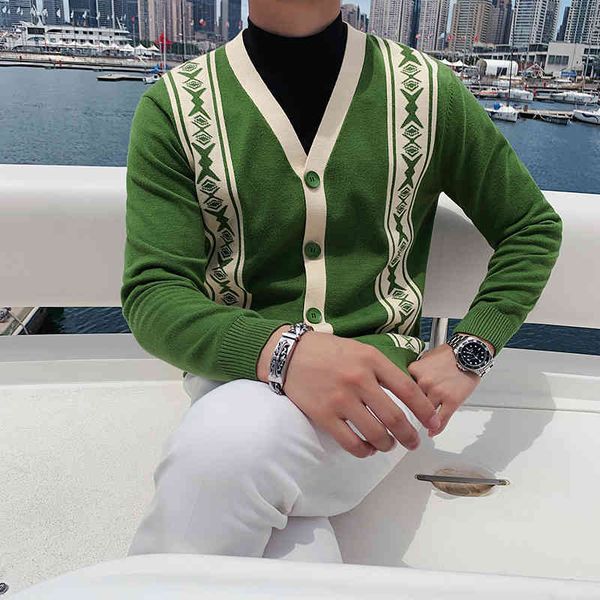 

men's sweaters male autumn and winter with low-cut v in sleeve casual british cardigan sweater wear retro-color contrast knitted jacket, White;black