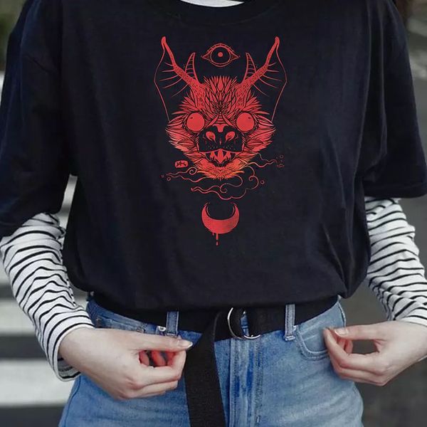 Gotik Chiroptera Yarasa T Gömlek Kadın Sanat Ay Grafiği Tee Harajuku Grunge Estetik Unisex Adam Goth Boy T-Shirt Giyim 210518